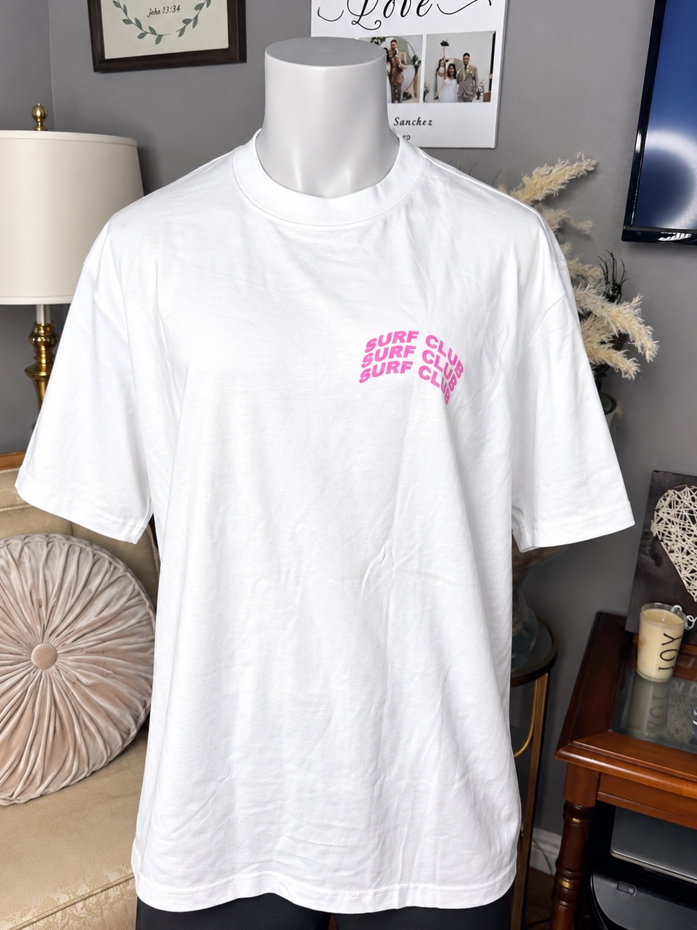 SURF CLUB Dirty Vans And A Rolex Motto Tee White Pink Medium